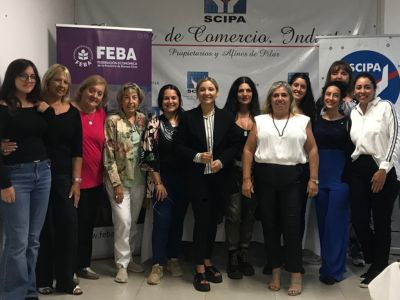 Charla por el Mes de la Mujer